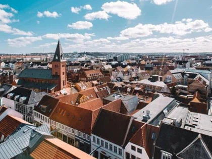 Ophold m/morgenmad i centrum af Aalborg på Zleep Hotel Aalborg 