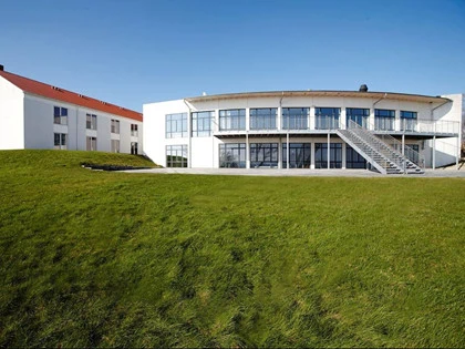 Ophold m/god forplejning på Hotel Limfjorden - Nyd den smukke udsigt 