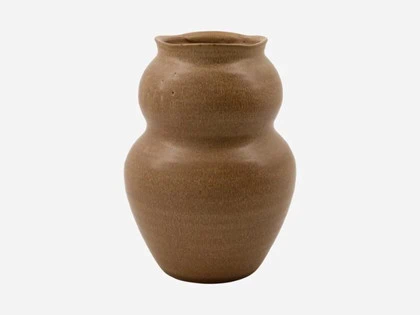 House Doctor, Juno vase, Camel, H: 22.5 x Ø: 17 cm