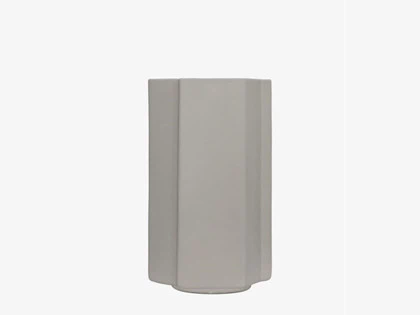 Louise Roe, Funki Vase, Asymmetrisk, Sanded Grey, Ø:21 H:34 cm