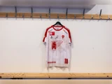 #18 Benjamin Pedersens matchworn trøje i str. 2XL