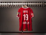 #19 Mathias Gidsels matchworn trøje i str. XL