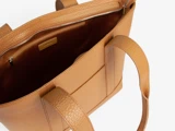 Carma shopper i camel læder fra Treats