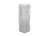 En høj, cylindrisk vase i klart glas med lodrette, strukturerede riller på overfladen, som står på en hvid baggrund.