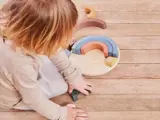 PLAY Puttekasse og regnbue puslespil i multi fra FLEXA