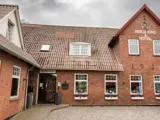 Autentisk sønderjysk kro-miniferie 10 km fra grænsen - Abild Kro & Hotel