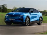 EN MÅNED BAG RATTET I EN ALPINE A390 GT