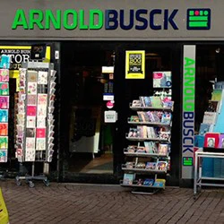 Gavekort på 300,- til Arnold Busck Helsinge
