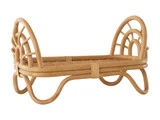 Rainbow dukkeseng i rattan fra OYOY - H32 x L52 x W30 cm