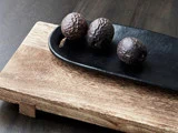 2 stk. Earth bakker fra House Doctor