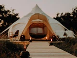 Glamping i Luxury Suite på Thorséng Nature Resort