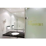 Populær 12 retters tapas menu og ophold for 2 på Hotel Hedegaarden i Vejle