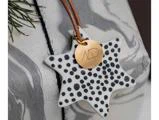 Mette Ditmer, Star, Ophæng, Sort, Porcelæn, Læder, Sæt af 3 stk., B:5-6 x H:14 cm