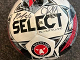 FC Midtjylland fodbold med autografer