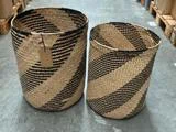 OYOY Living, Twist, Opbevaringskurve, Natur, Sort, Søgræs, Sæt af 2 stk., H:54xØ:40 & H:45xØ:37 cm
