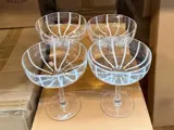 4 stk. Mizu coupeglas i klar glas fra OYOY Living