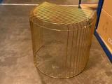 AYTM, Curva, Bord, Guld, Stål, L:34 x B:48 x H:45 cm