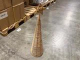Ib Laursen, Cane, Juletræ m. stjerne, Natur, Rattan, H:78 x Ø:20 cm