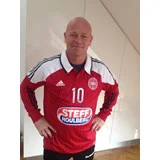 Stig Tøfting signeret landsholdstrøje