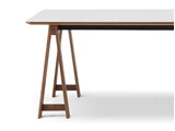 LOFT-101 dansk designet valnødde spisebord fra PBJ Designhouse