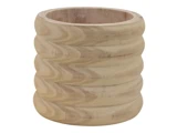 En rund, lys plantekasse i træ med en riflet, bølget struktur og en glat finish, fotograferet mod en hvid baggrund.