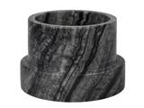 En cylindrisk sort og grå marmorkop med bred bund og lodrette striber, vist mod en hvid baggrund.