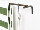 OYOY Living, Pieni, Håndklædestang, Browned brass, Rustfri stål, H:7 x B:8,5 x L:74 cm