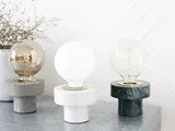 Pin bordlampe i grøn marmor fra House Doctor