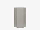 Funki Asymmetrisk vase i sandet grey fra Louise Roe - Ø: 21 cm H: 34 cm