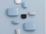 Normann Copenhagen, Pocket, vægopbevaring, pudderblå, Plastik, H:19 x L:28 x D:8,8 cm