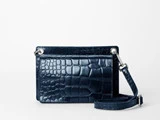Serena Croco Crossbody fra Treats - Navy