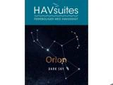 En mørk himmel med stjernebilleder og stjerner; teksten lyder HAVsuites Ferieboliger med havudsigt og Orion Dark Sky.