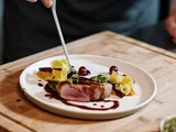 Kroophold på Hotel Frøslev Kro - 4-retters menu - Vin - 2 km til grænsehandel 