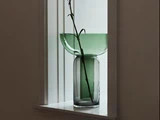TORUS vase i grøn fra AYTM - H: 33 cm