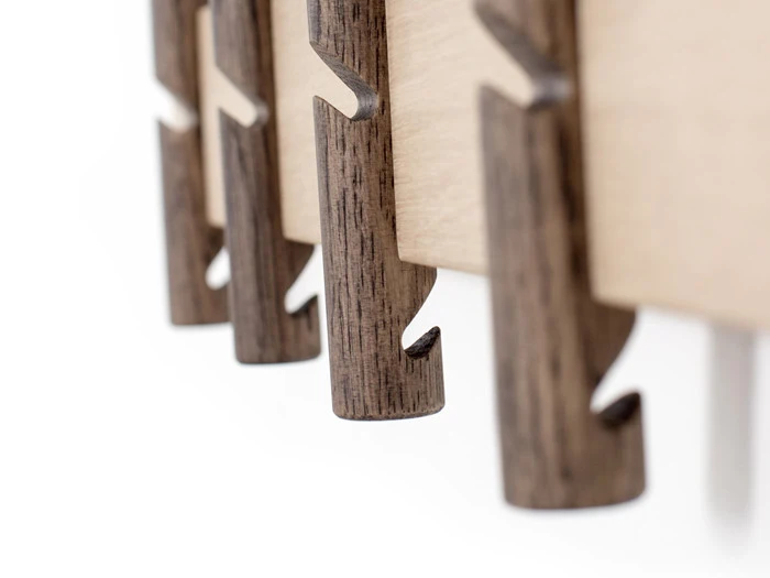 Reces knagerække med 6 knager i egetræ fra Roon & Rahn - 78 cm