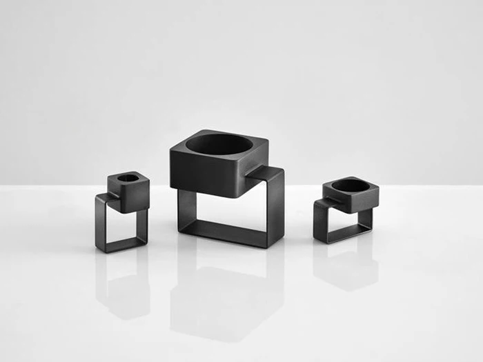 3 stk. Tap tea fyrfadsstager i sort fra Woud