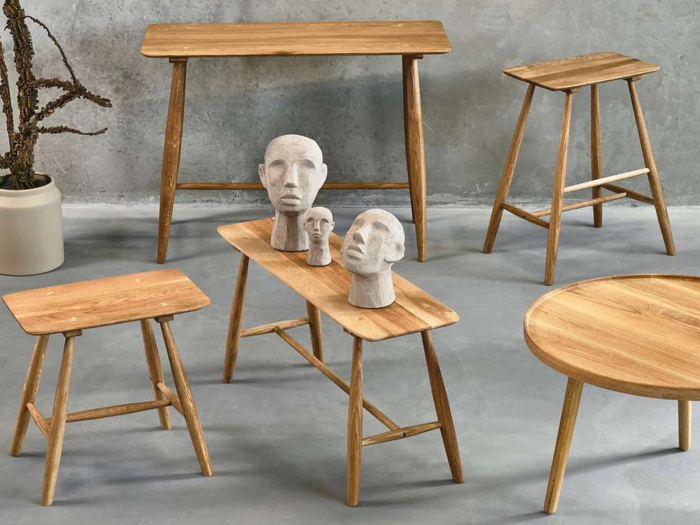 3 stk. Talvik figurer i brun, gå og råhvid cement fra Villa Collection