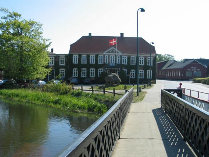 Overnatning for 2 på Gram Slotskro 