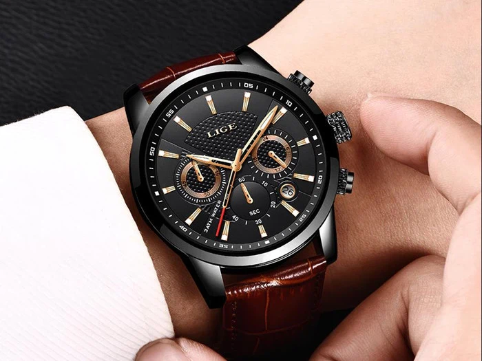 Design ur med læderrem