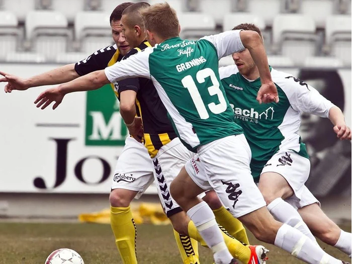 Jeppe Grønning's match worn-trøje fra Viborg FF's 2012-13-sæson