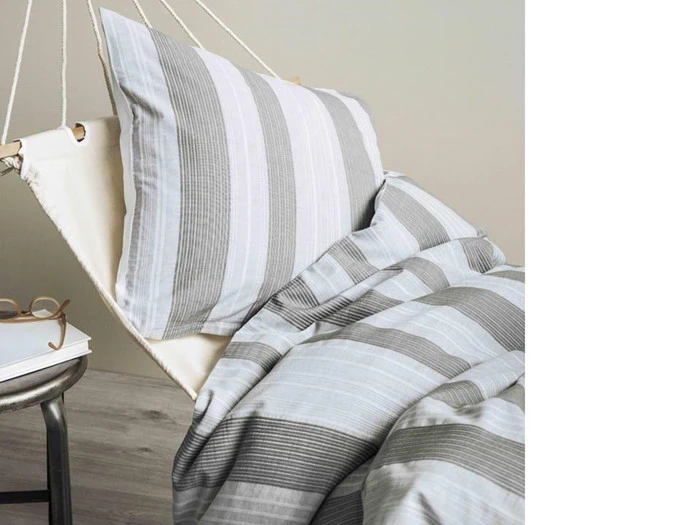 Juna Sengetøj Folded Stripes i grå, 140 x 220 cm - 2 sæt