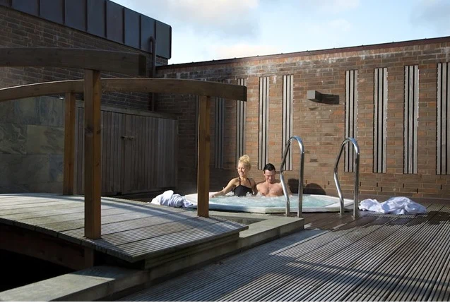 Nyd en lækker dag med Golf og Wellness på Enjoy Resorts, Rømø