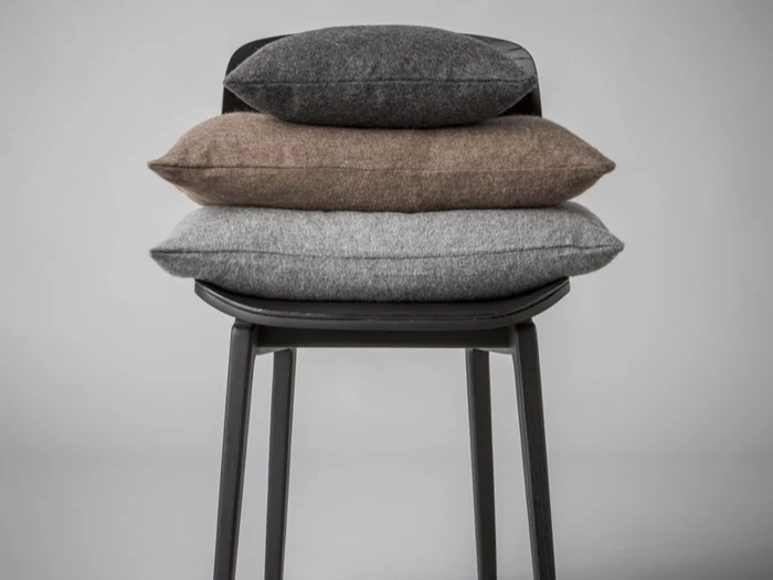 Silkeborg Uldspinderi, Arequipa, Pude, Medium Grey, 100% Baby Alpaca, L:60 x B:40 cm