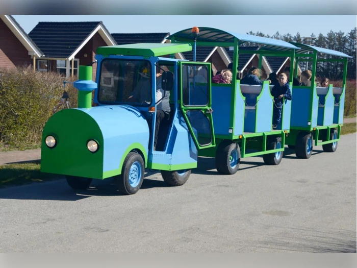 Ferie i Løkkenhytte - tæt på Vesterhavet hos Løkken Klit Camping - op til 6 personer