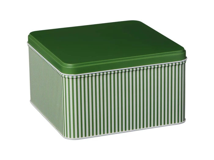 En firkantet, grøn metaldåse med ensfarvet grønt låg og lodrette grønne og hvide striber på siderne mod en hvid baggrund.