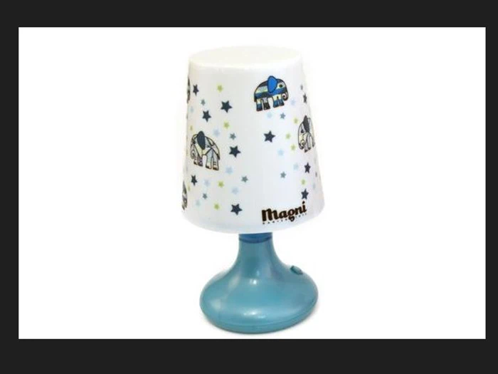 4 dele kvalitetspakke til drengeværelset - Lampe/Sengesæt/Pude/Bamse