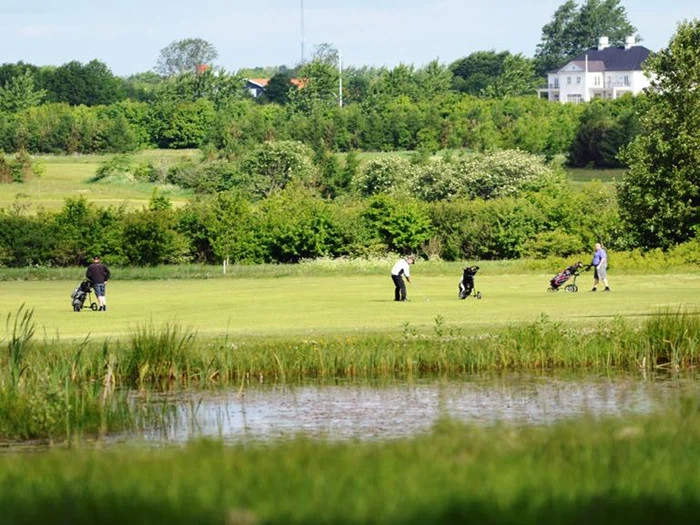 Ikast Tullamore Golf Club - 2 stk. Greenfee 18 huls banen