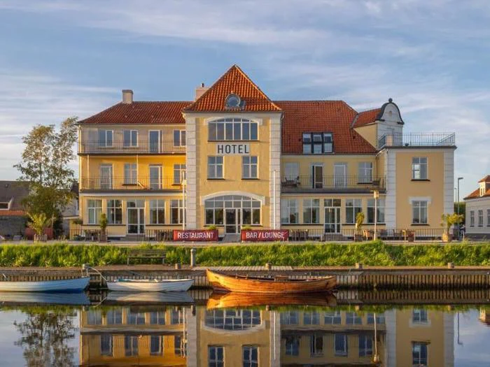 Ophold på Badehotellet Grenaa Strand - Alle tiders skønne badehotel