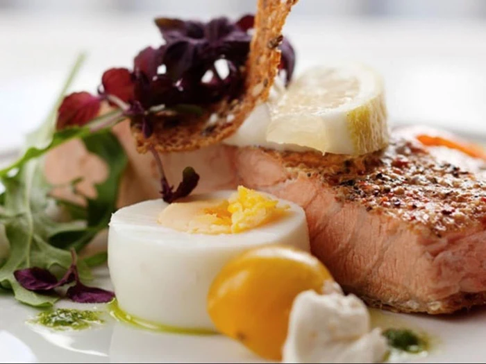 Fantastisk wellnessophold for 2 med udsigt over Limfjorden hos Grand Hotel Struer