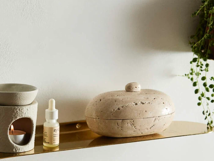 Nordal, Sitra, Krukke, Ivory, Travertine, H:8 x B:8 x L:18 cm